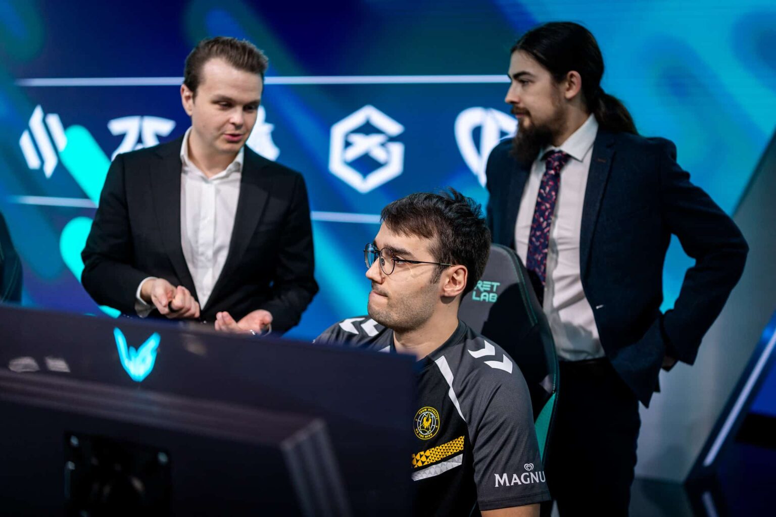 Team Vitality benches Hylissang, but his replacement is a mid laner