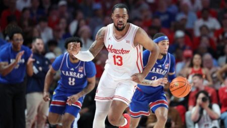 Free college basketball parlay picks for Saturday, March 8 from proven model: Houston covers for 6-1 payout