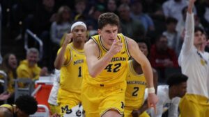 Michigan vs. Wisconsin score: Late surge lifts Wolverines to first Big Ten Tournament title since 2018