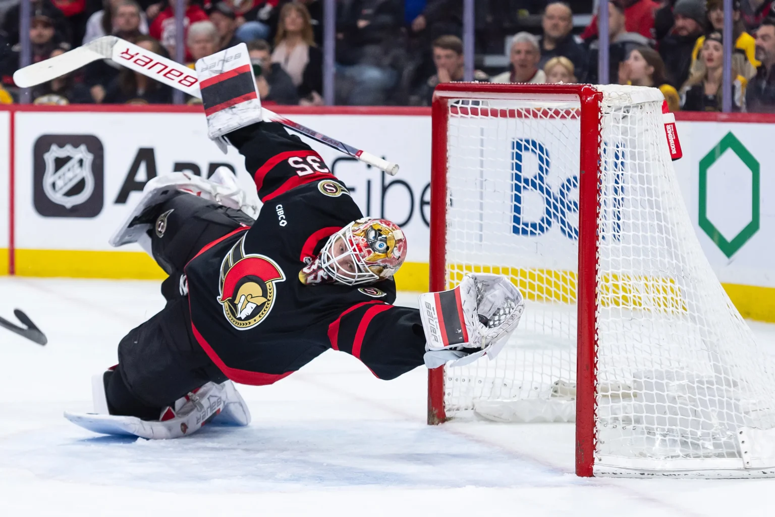 'Oh My God, He's Such A Stud': Senators' Ullmark Makes Diving Save Against Former Team