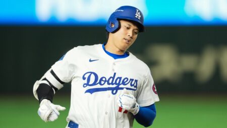 Shohei Ohtani hits solo homer in return to Japan, leading Dodgers’ powerful offense to 6-3 win over the Cubs