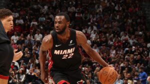 Heat snap 10-game losing streak with win against Hornets behind 42 from Wiggins