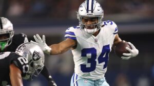 Cowboys cut RB Malik Davis, three others