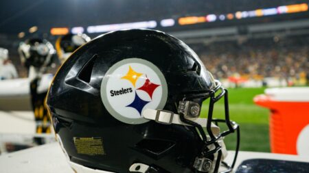 Steelers release LB Thomas Rush