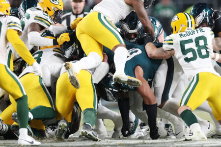 NFL owners to vote on playoff-reseeding proposal, tush push ban at May meeting