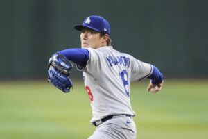 Dodgers lose to Arizona in first real test in ‘the best division in baseball’