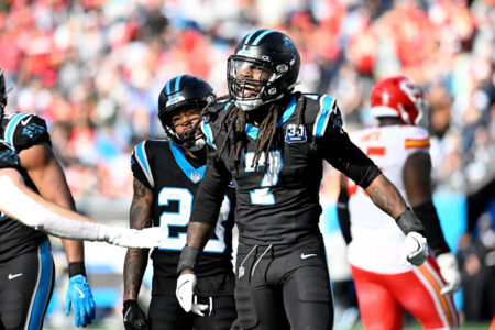 Carolina Panthers release pass rusher Jadeveon Clowney: Reports
