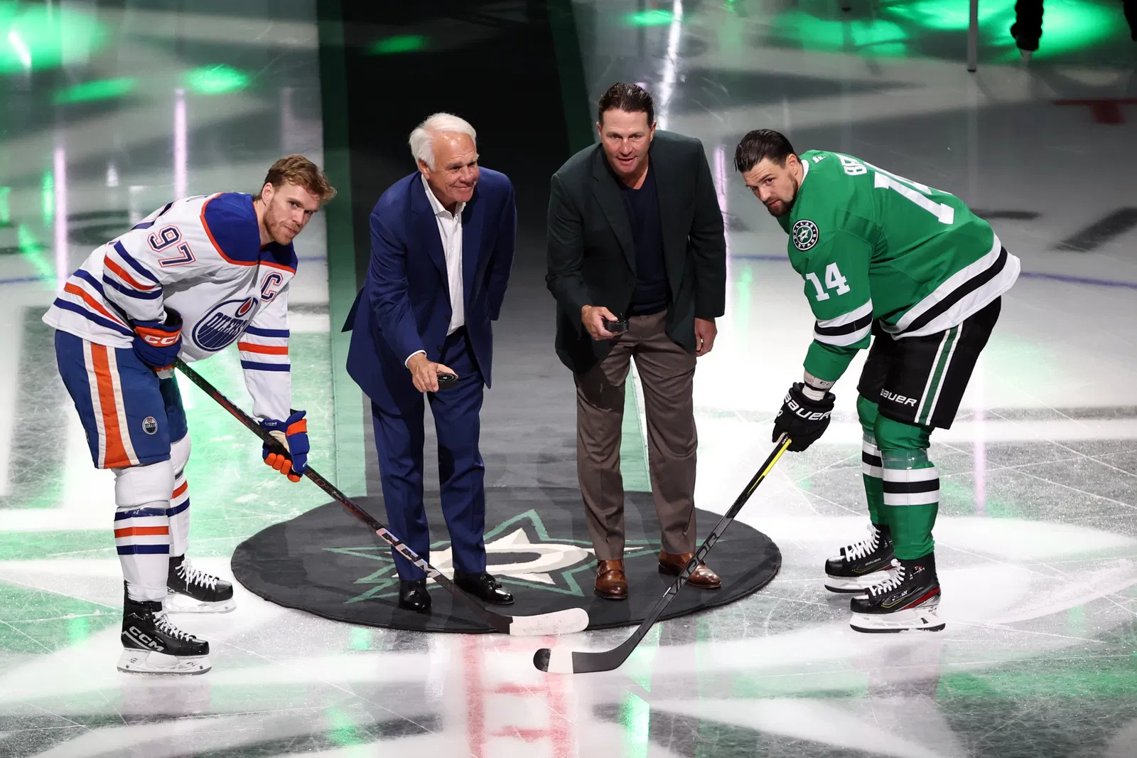 NHL Playoff Predictions 2025: Will The Stars Or Oilers Win The Western Conference Final?