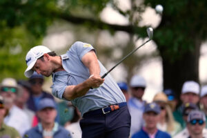 Davis Riley makes cut at Byron Nelson with eagle after penalty over distance measuring devices