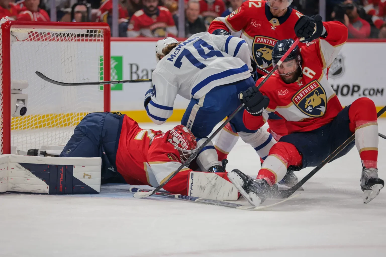 Panthers falter on home ice, heading back to Toronto for Game 7