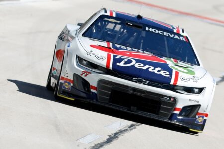 Carson Hocevar earns first NASCAR Cup pole, William Byron 2nd in Texas