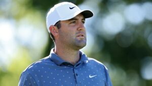Scottie Scheffler’s lead grows to 8 in the dark at hometown CJ Cup Byron Nelson