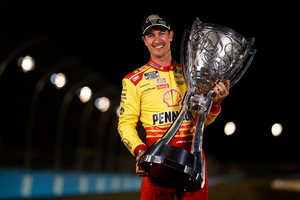 Joey Logano, Team Penske Ford
