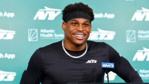 Jets tryout Giovanni Williams looks to be 3rd brother on team – NBC Sports Bay Area & California