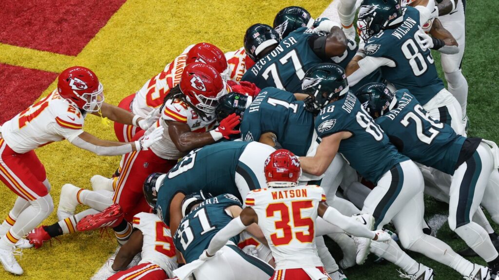 Eagles’ active slate of standalone games makes tush-push ban more likely