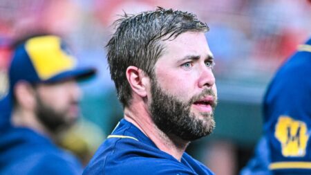 Former Brewers player Darin Ruf sues Reds over injury in Cincinnati that ended his career
