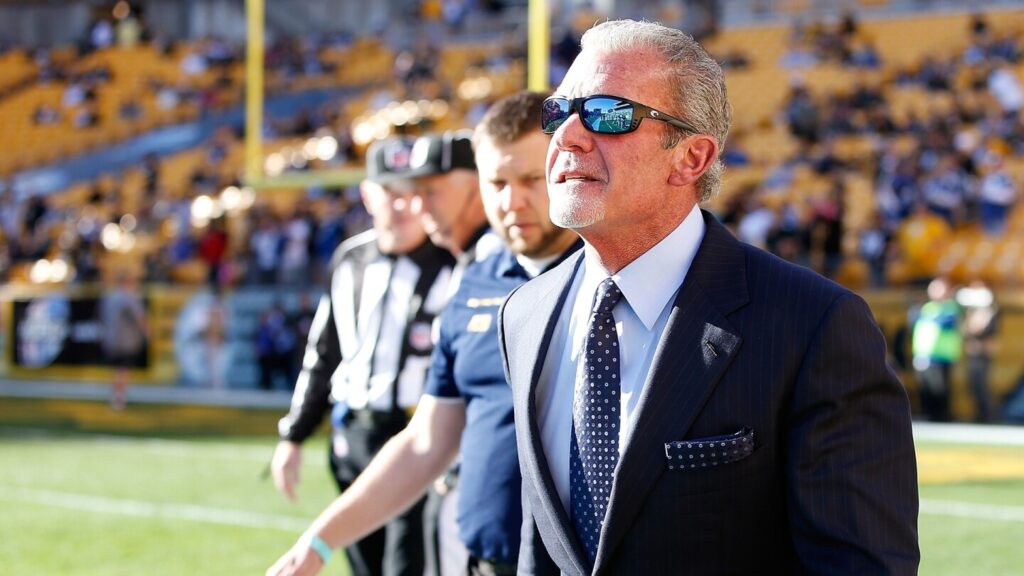 Jim Irsay let his football people do their jobs
