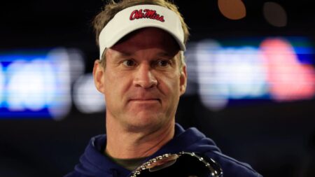 Lane Kiffin shares details on EA Sports College Football 26 cover shoot, reunion with Reggie Bush, Tim Tebow