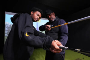 Organizations and companies are partnering to introduce Black students in Detroit to golf