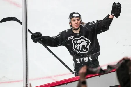Penguins Reportedly In Mix For KHL Star Forward