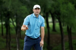 Scheffler fires 63 despite long delay to lead CJ Cup Byron Nelson