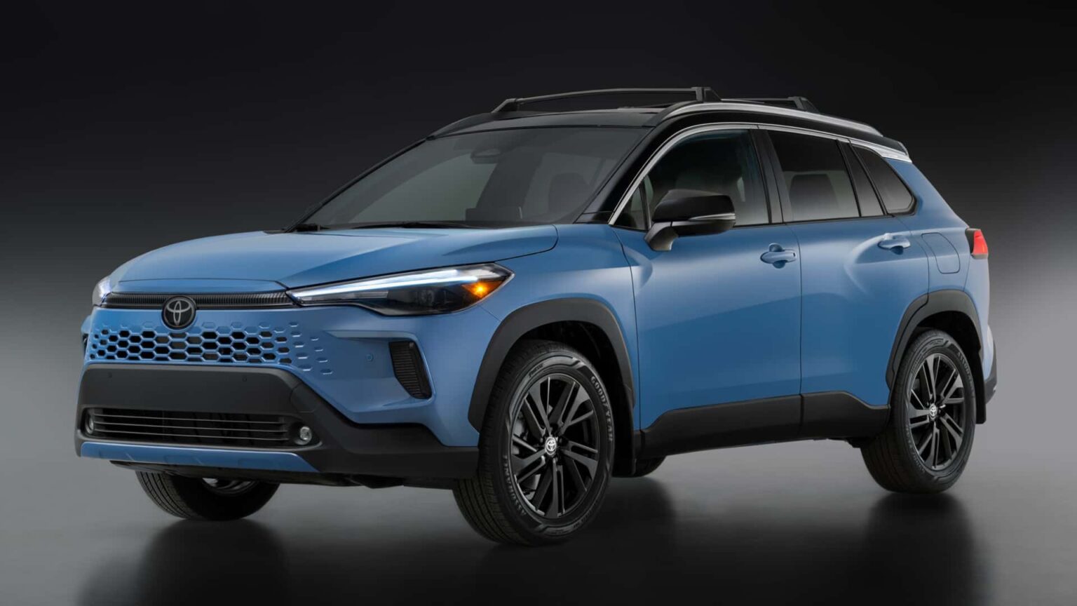 2026 Toyota Corolla Cross Gets a New Face and More Screen
