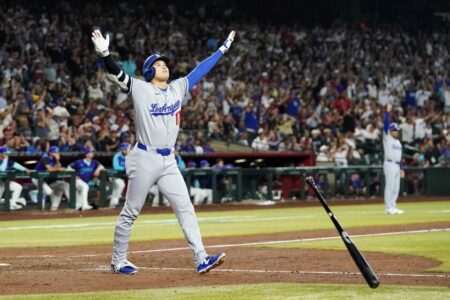 Shohei Ohtani home run caps wild ninth-inning comeback in Dodgers’ win over Arizona