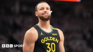 NBA play-offs: Stephen Curry injured as Golden State beat Minnesota