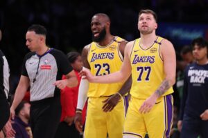 Plaschke: Lakers’ season ends in humiliation … and hope