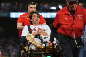 Red Sox 1B Triston Casas suffers ‘significant knee injury’ in Friday’s win over Twins