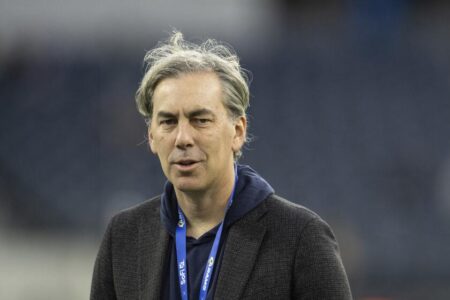 Rams expanding markets, beginning with minicamp in Hawaii