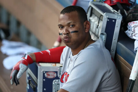 Rafael Devers tunes out position switch drama, continues hot-hitting May with 2-run HR vs. Royals