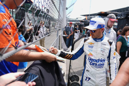 Kyle Larson’s barnstorming includes commuting between 3 tracks for IndyCar and NASCAR