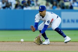 Mookie Betts dealing with fractured toe, won’t start against Yankees this weekend