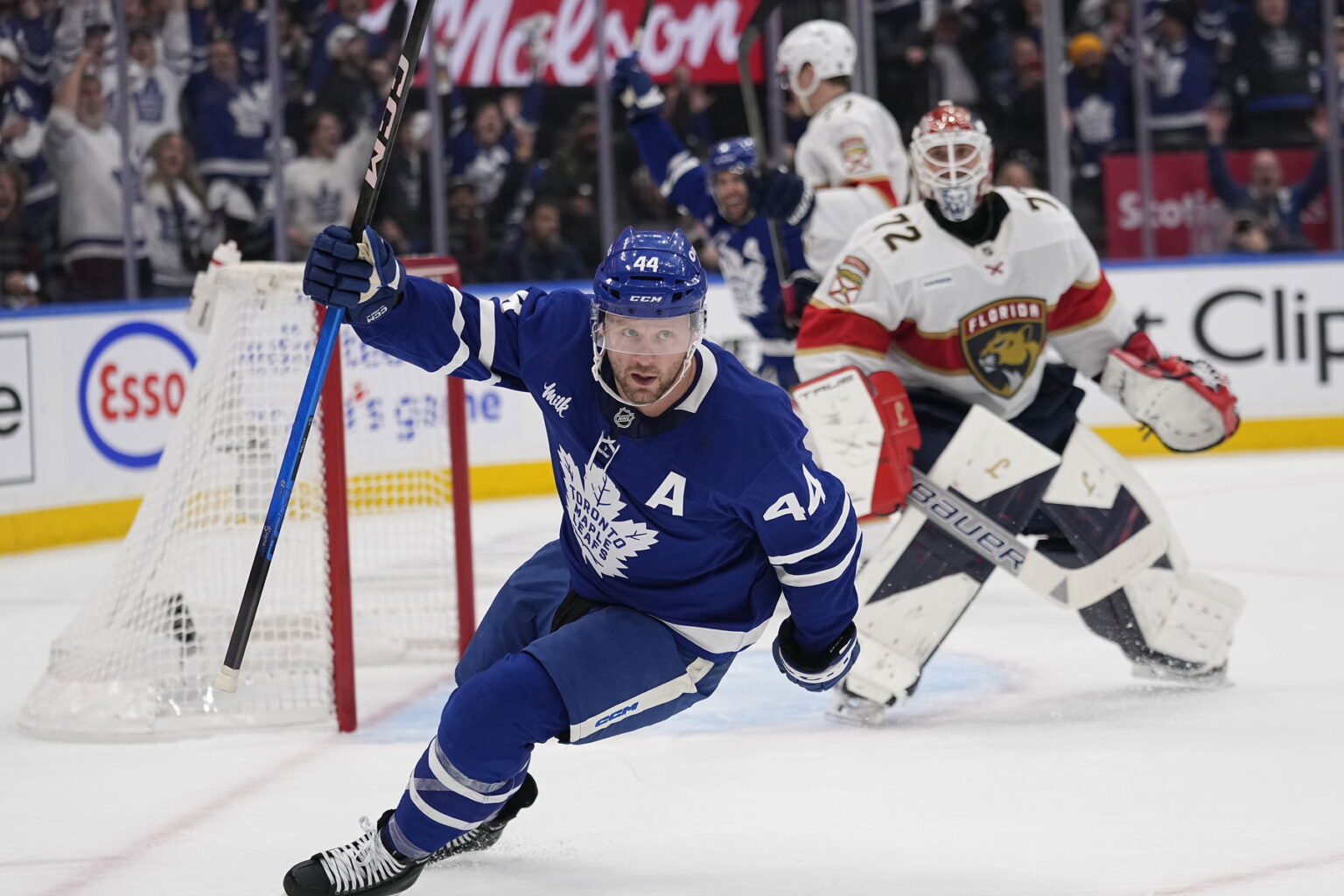 Comeback effort falls short as Panthers struggle early in Game 1 loss to Toronto
