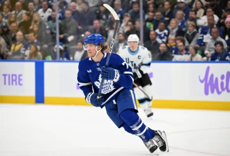 Flyers Officially Fleeced Maple Leafs in Scott Laughton Trade