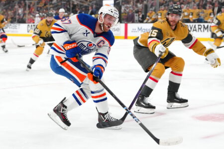 The Complete Guide to NHL Betting Types: From Moneylines to Parlays