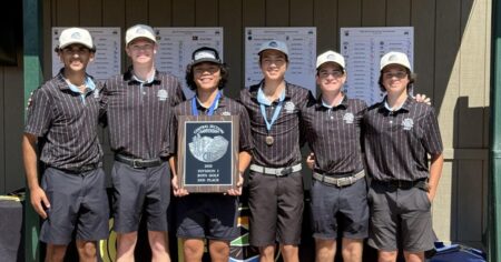 Record-setting Stockdale golf team, led by Roldan's 64, take second in section tournament