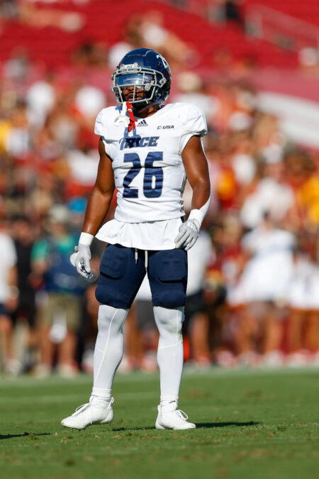 Sean Taylor’s brother, Gabe, joins Commanders rookie minicamp as a tryout