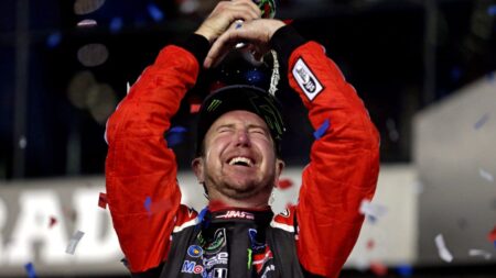 NASCAR Hall of Fame to welcome Kurt Busch, Harry Gant, Ray Hendrick, Humpy Wheeler