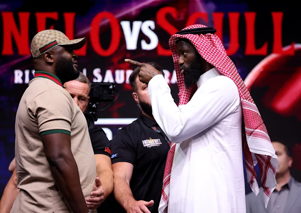 RIYADH, SAUDI ARABIA - MAY 01: Martin Bakole and Efe Ajagba talk as they face off during a press conference ahead of their Heavyweight fight as part of the Fatal Fury City of Wolves card at Boulevard City Studio on May 01, 2025 in Riyadh, Saudi Arabia. (Photo by Richard Pelham/Getty Images)