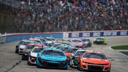 Expert picks for Cup Series race