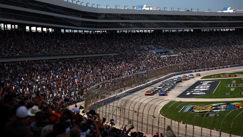 Tailgating for WURTH 400, recipes and where to park