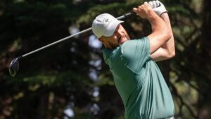 Chiefs TE Travis Kelce joins Justin Timberlake in a viral golf video