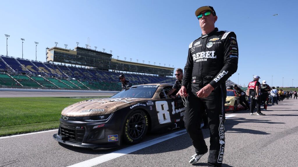 Kyle Busch contract extenstion with RCR