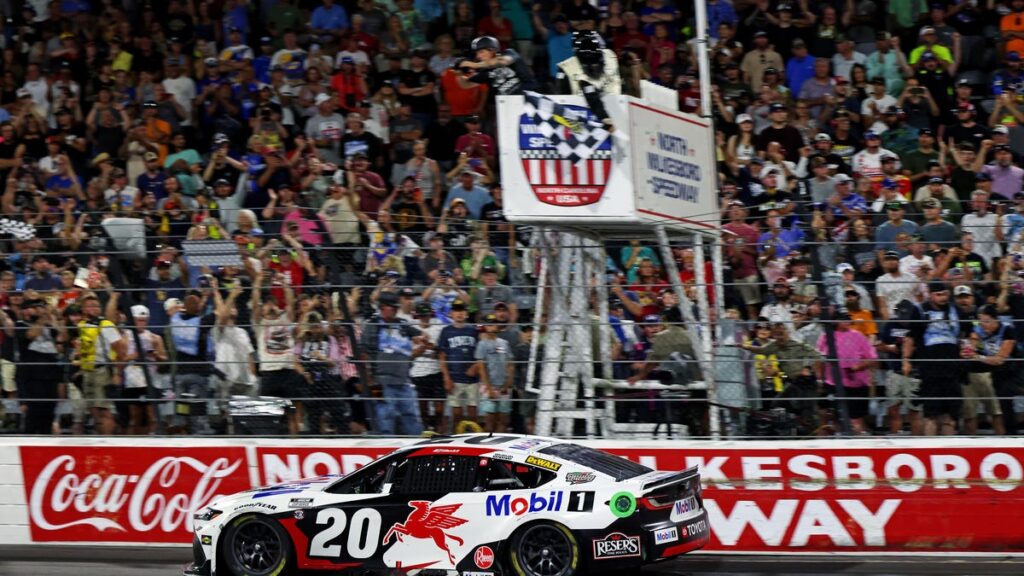 Kyle Larson, Joey Logano do it again at All-Star Race