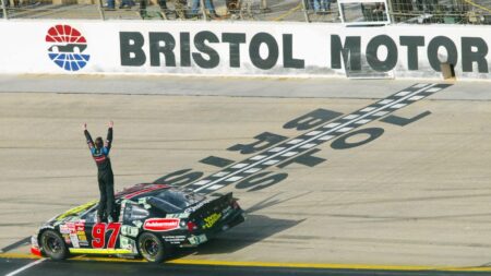 Kurt Busch headlines class in Charlotte