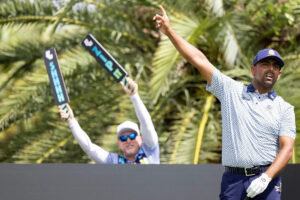 Indian golfer Lahiri’s bad luck at a South Korean LIV tournament leads to 7-over 79