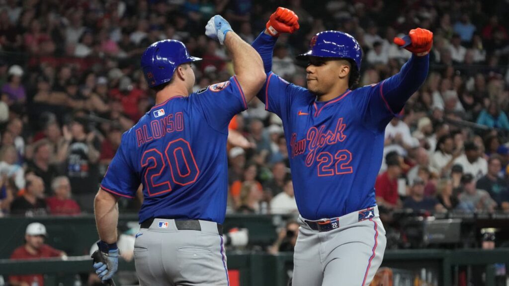 Mets Notes: Juan Soto proves he's plenty comfortable, Kodai Senga discovers 'quick fixes'