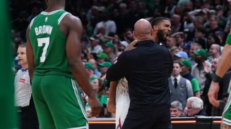 SEE IT: Knicks fans react to Game 2 comeback win over Celtics